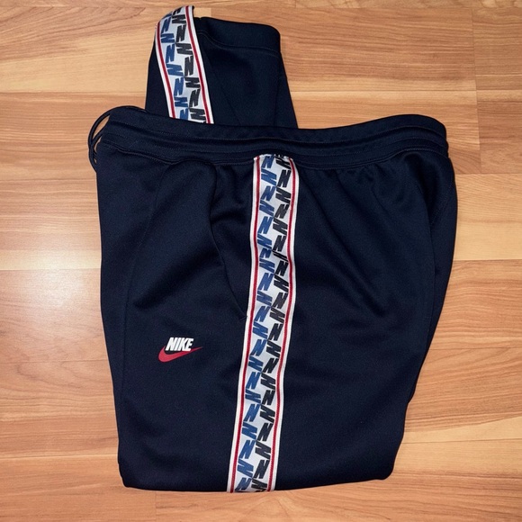 Nike Zeus Navy Joggers Track Pants W Taped Side Stripe Logo Medium Sports 90’s - Picture 11 of 16